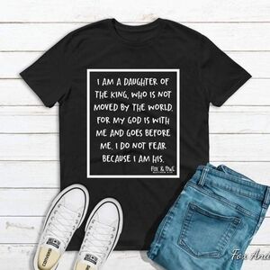 Fox & Owl Women's Daughter of a King Matthew 4:16 Verse Black Tee